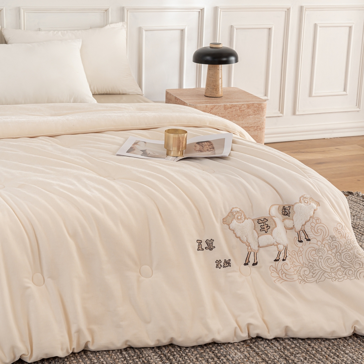 91家纺网 家纺一手货源 找家纺 （总）丽卡家纺 2026春夏新款暖绒棉提花至尊羊绒纤维春秋被 被子被芯