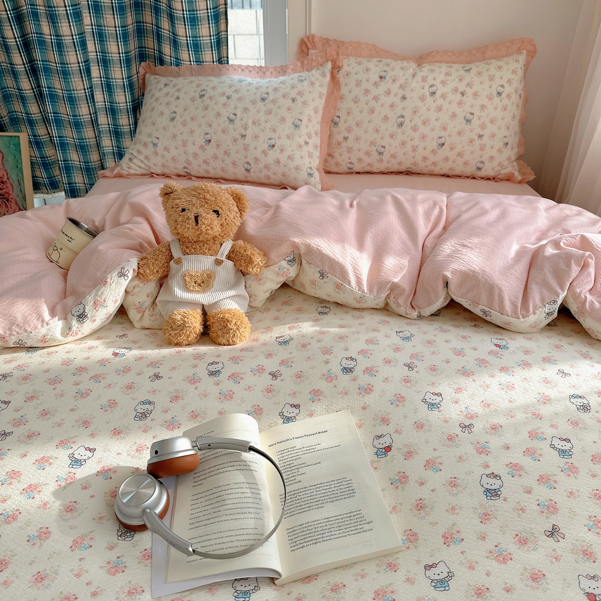 91家纺网 家纺一手货源 找家纺 仟网汇 2026新款彩色花边皱皱纱四件套 奶芙喵