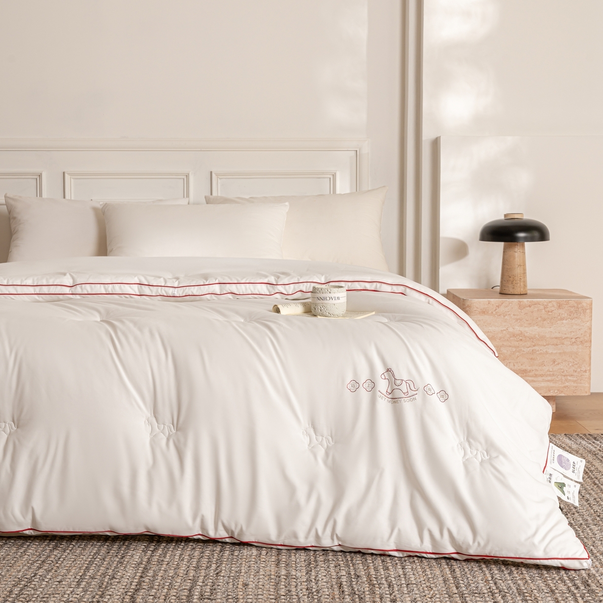 91家纺网 家纺一手货源 找家纺 （总）丽卡家纺 2026春夏新款丽锦棉烫钻燕窝蛋白春秋被 被子被芯