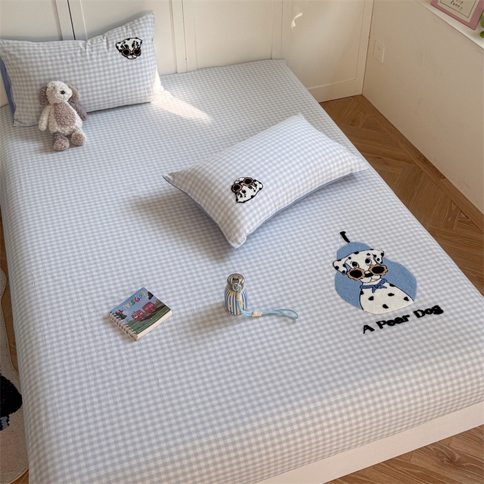 91家纺网 家纺一手货源 找家纺 暖生活 2026新款全棉水洗棉毛巾绣夏被春秋被四件套 墨镜小狗