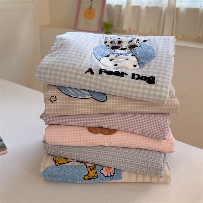 91家纺网 家纺一手货源 找家纺 （总）暖生活 2026新款全棉水洗棉毛巾绣夏被春秋被四件套