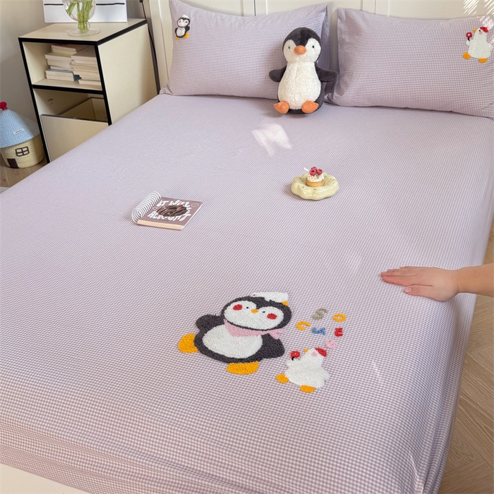 91家纺网 家纺一手货源 找家纺 暖生活 2026新款全棉水洗棉毛巾绣夏被春秋被四件套 小企鹅