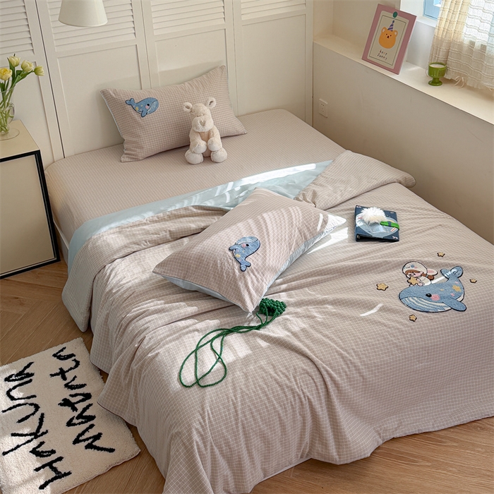 91家纺网 家纺一手货源 找家纺 暖生活 2026新款全棉水洗棉毛巾绣夏被春秋被四件套 蓝鲸梦