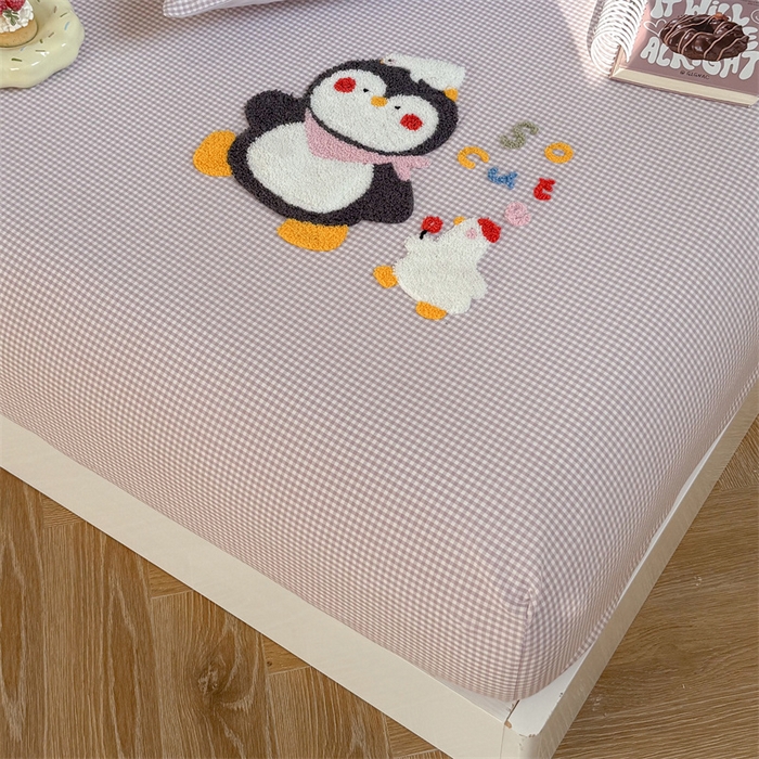 91家纺网 家纺一手货源 找家纺 暖生活 2026新款全棉水洗棉毛巾绣夏被春秋被四件套 小企鹅