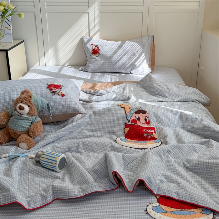 91家纺网 家纺一手货源 找家纺 暖生活 2026新款全棉水洗棉毛巾绣夏被春秋被四件套 阅读星人