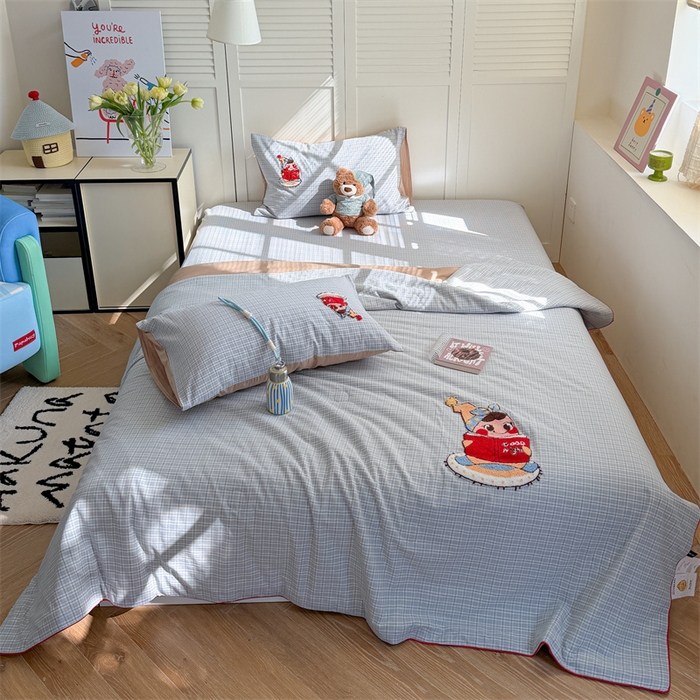 91家纺网 家纺一手货源 找家纺 暖生活 2026新款全棉水洗棉毛巾绣夏被春秋被四件套 阅读星人