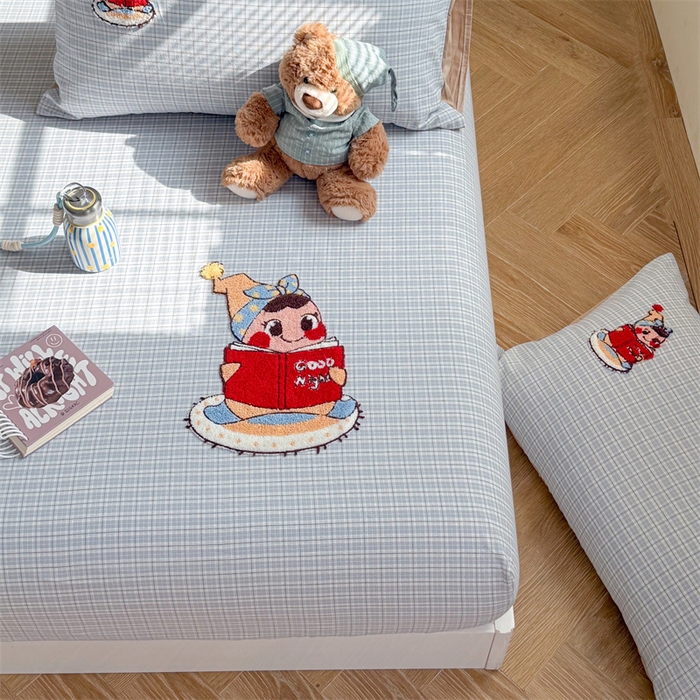 91家纺网 家纺一手货源 找家纺 暖生活 2026新款全棉水洗棉毛巾绣夏被春秋被四件套 阅读星人