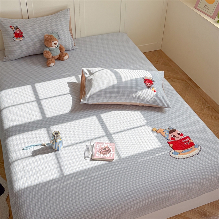 91家纺网 家纺一手货源 找家纺 暖生活 2026新款全棉水洗棉毛巾绣夏被春秋被四件套 阅读星人