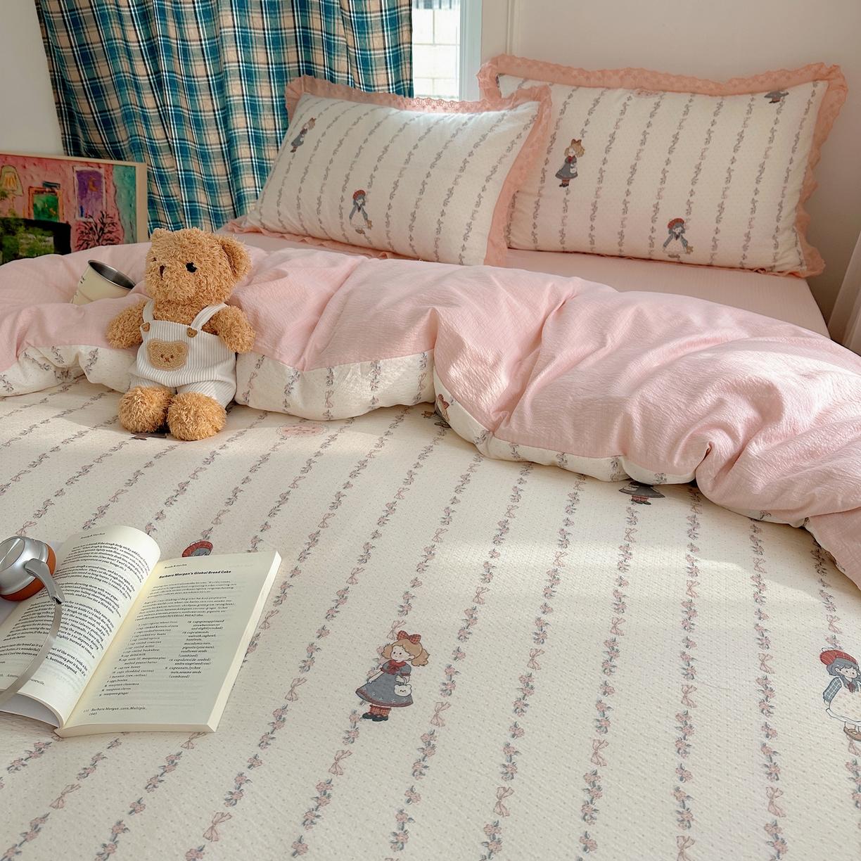 91家纺网 家纺一手货源 找家纺 仟网汇 2026新款彩色花边皱皱纱四件套 午后花园