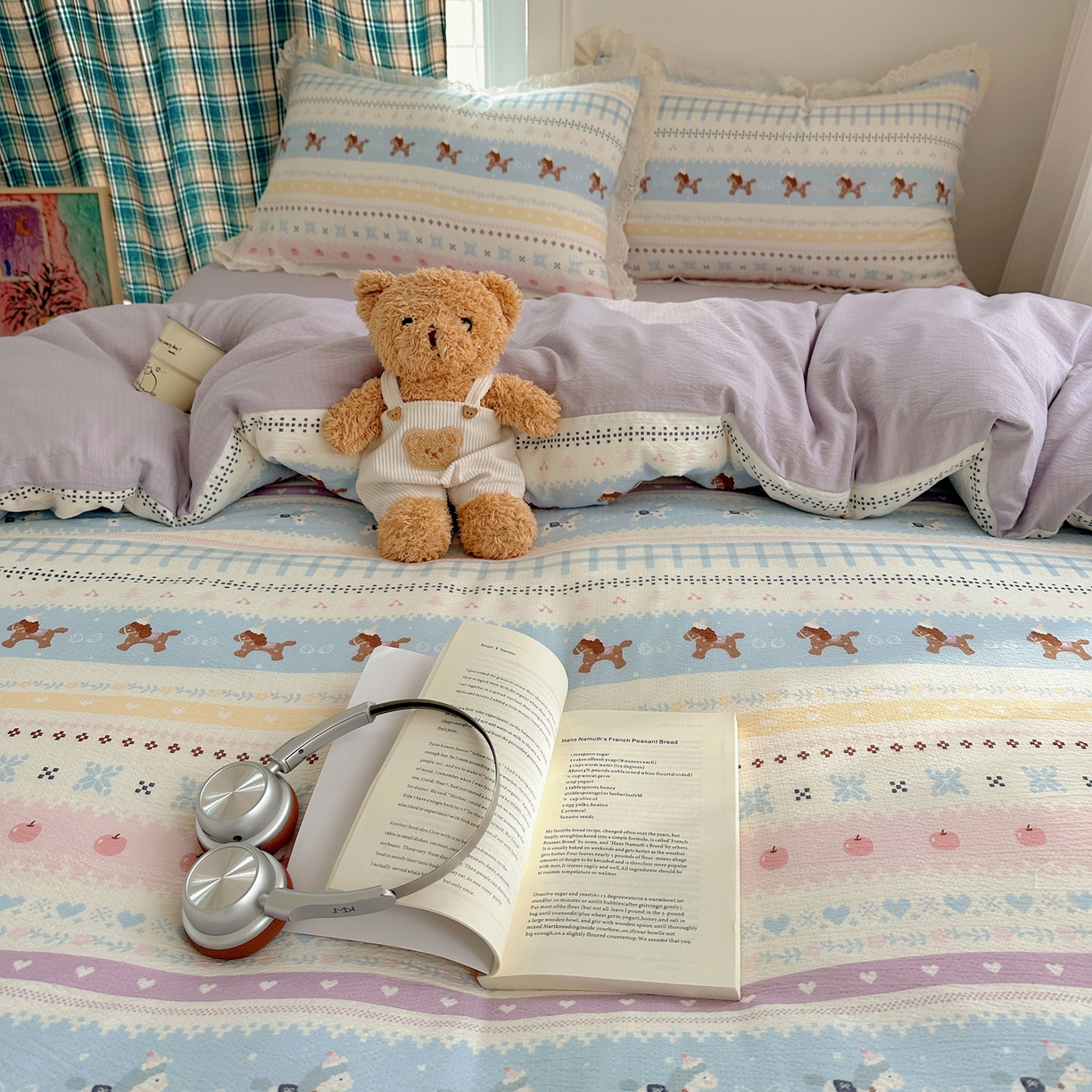 91家纺网 家纺一手货源 找家纺 仟网汇 2026新款彩色花边皱皱纱四件套 小马驹