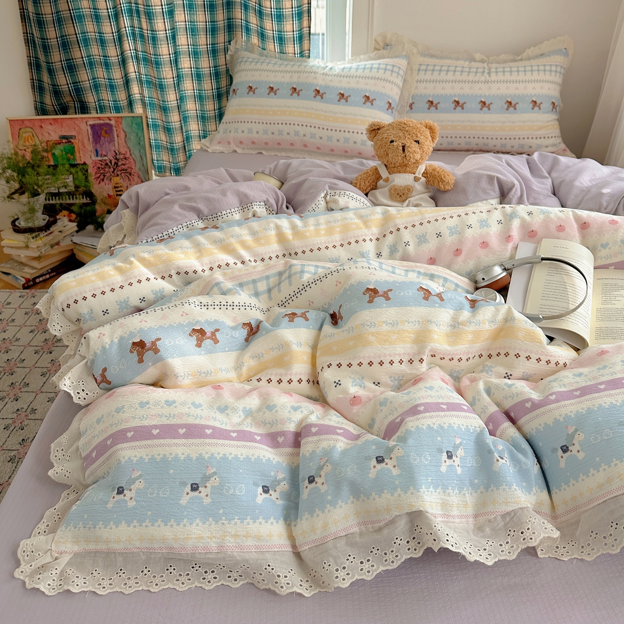 91家纺网 家纺一手货源 找家纺 仟网汇 2026新款彩色花边皱皱纱四件套 小马驹