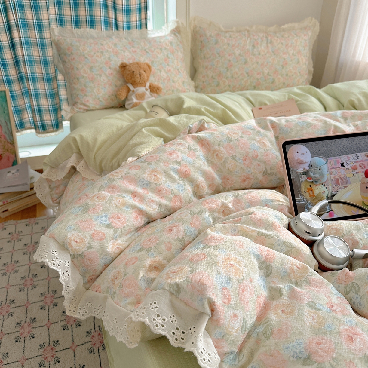 91家纺网 家纺一手货源 找家纺 仟网汇 2026新款彩色花边皱皱纱四件套 邂逅