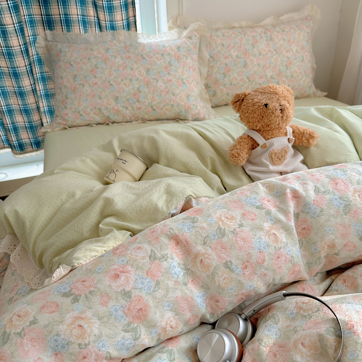 91家纺网 家纺一手货源 找家纺 仟网汇 2026新款彩色花边皱皱纱四件套 邂逅