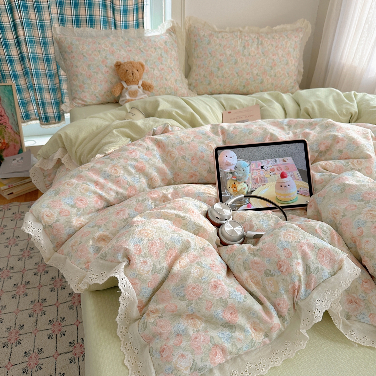 91家纺网 家纺一手货源 找家纺 仟网汇 2026新款彩色花边皱皱纱四件套 邂逅