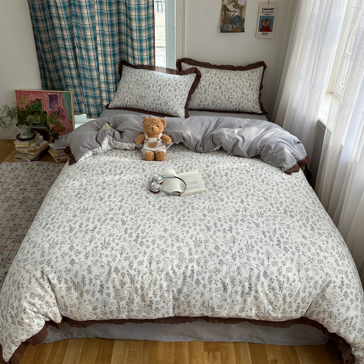 91家纺网 家纺一手货源 找家纺 仟网汇 2026新款彩色花边皱皱纱四件套 野餐兔