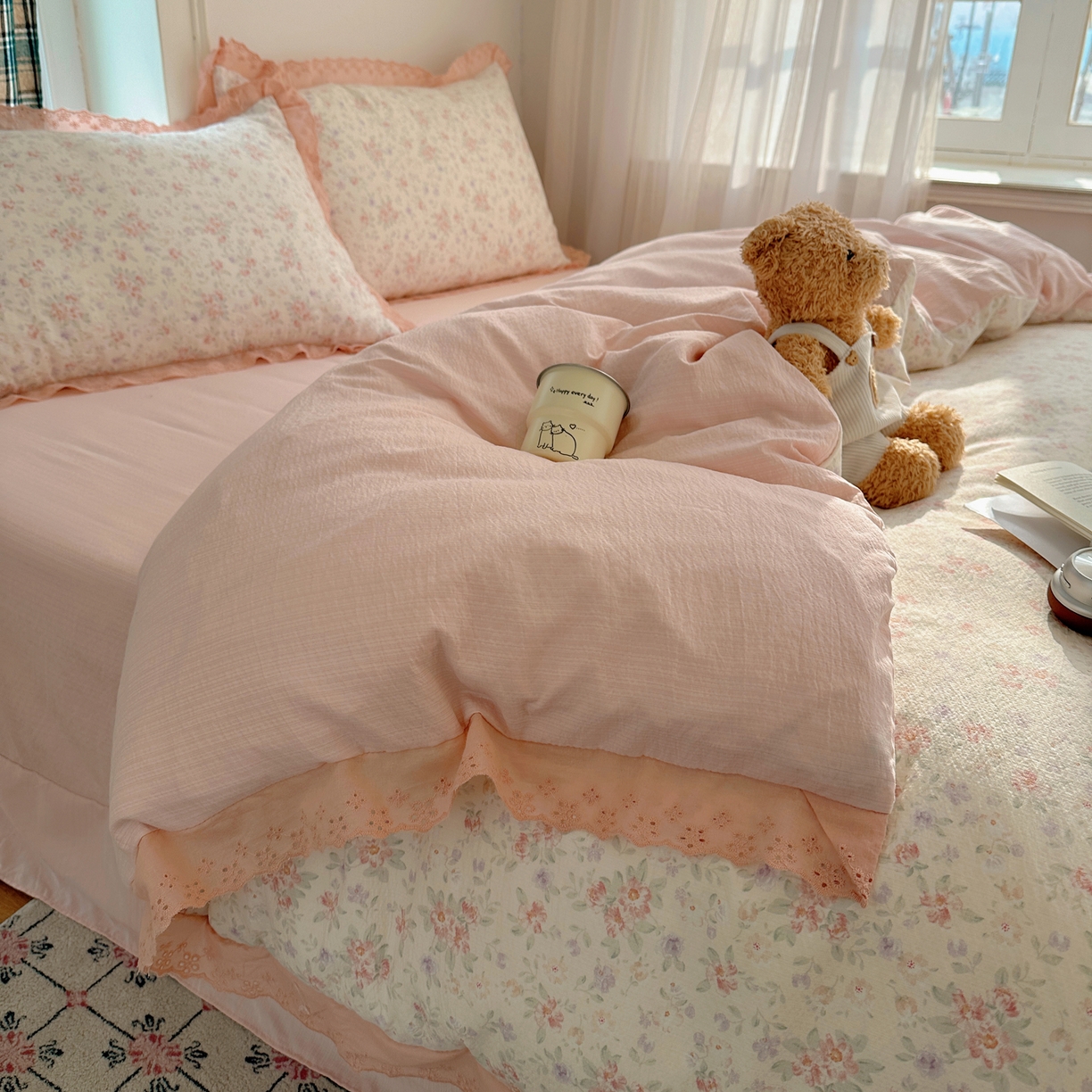 91家纺网 家纺一手货源 找家纺 仟网汇 2026新款彩色花边皱皱纱四件套 樱花季