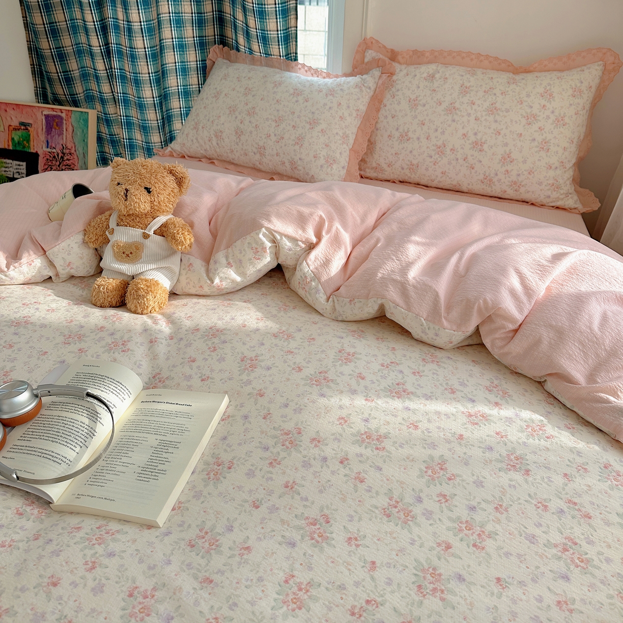 91家纺网 家纺一手货源 找家纺 仟网汇 2026新款彩色花边皱皱纱四件套 樱花季