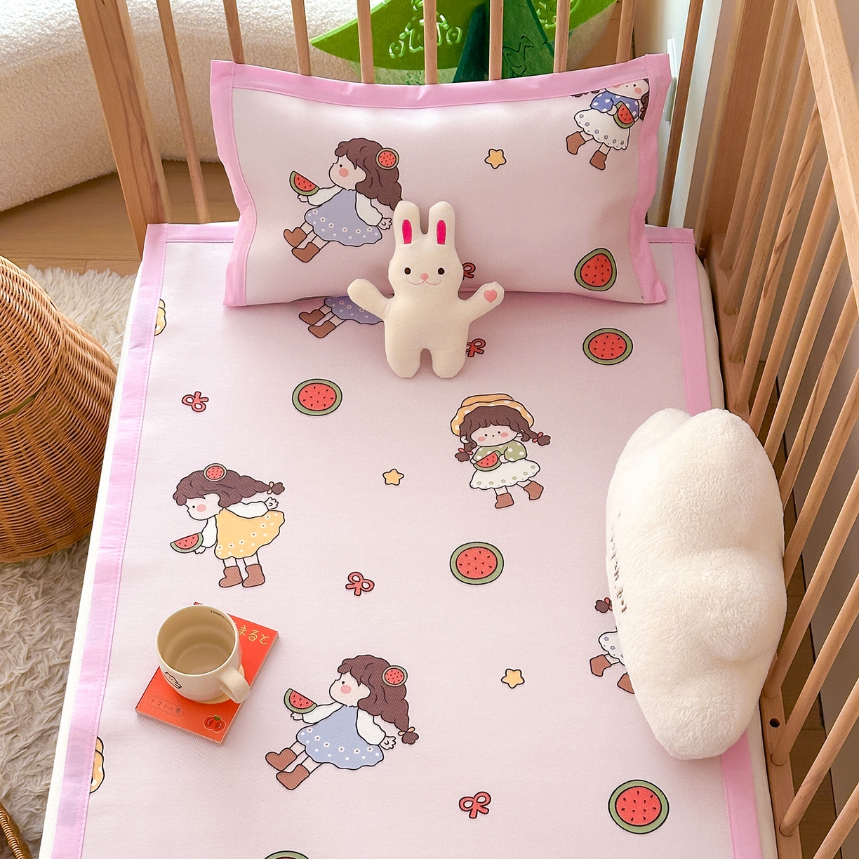 91家纺网 家纺一手货源 找家纺 嗨生活 2026新款冰丝枕套儿童枕套幼儿园单枕套枕套单件 西瓜女孩