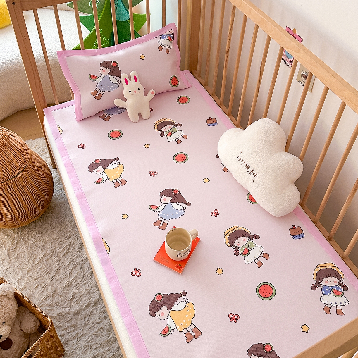 91家纺网 家纺一手货源 找家纺 嗨生活 2026新款冰丝枕套儿童枕套幼儿园单枕套枕套单件 西瓜女孩