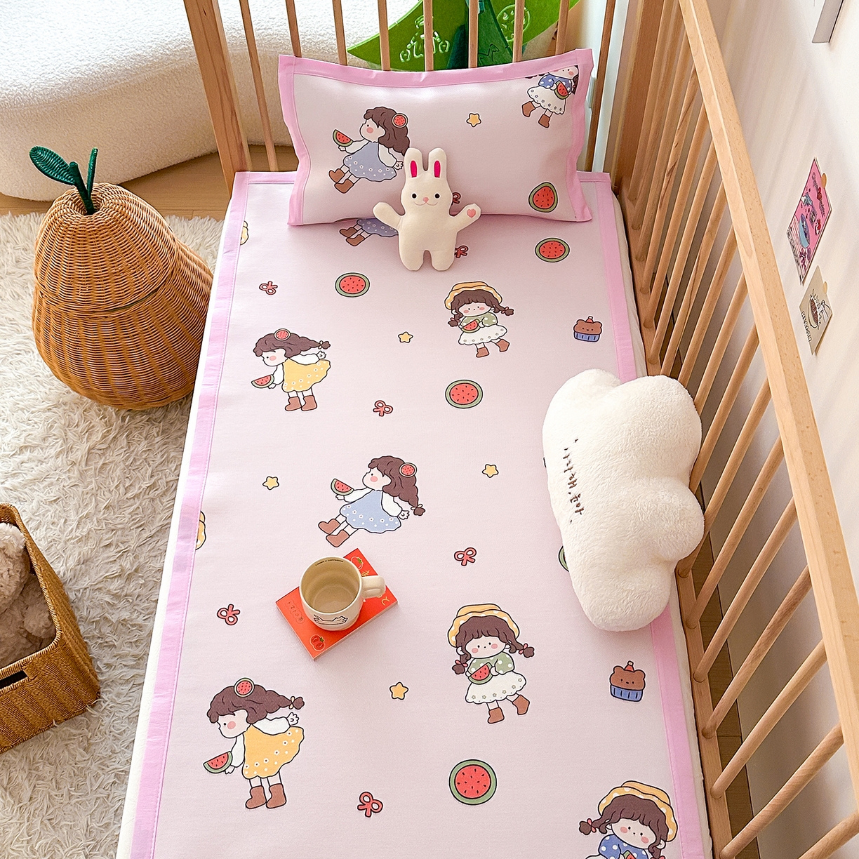 91家纺网 家纺一手货源 找家纺 嗨生活 2026新款冰丝枕套儿童枕套幼儿园单枕套枕套单件 西瓜女孩