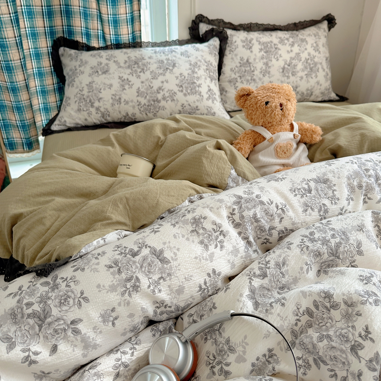 91家纺网 家纺一手货源 找家纺 仟网汇 2026新款彩色花边皱皱纱四件套 悠然