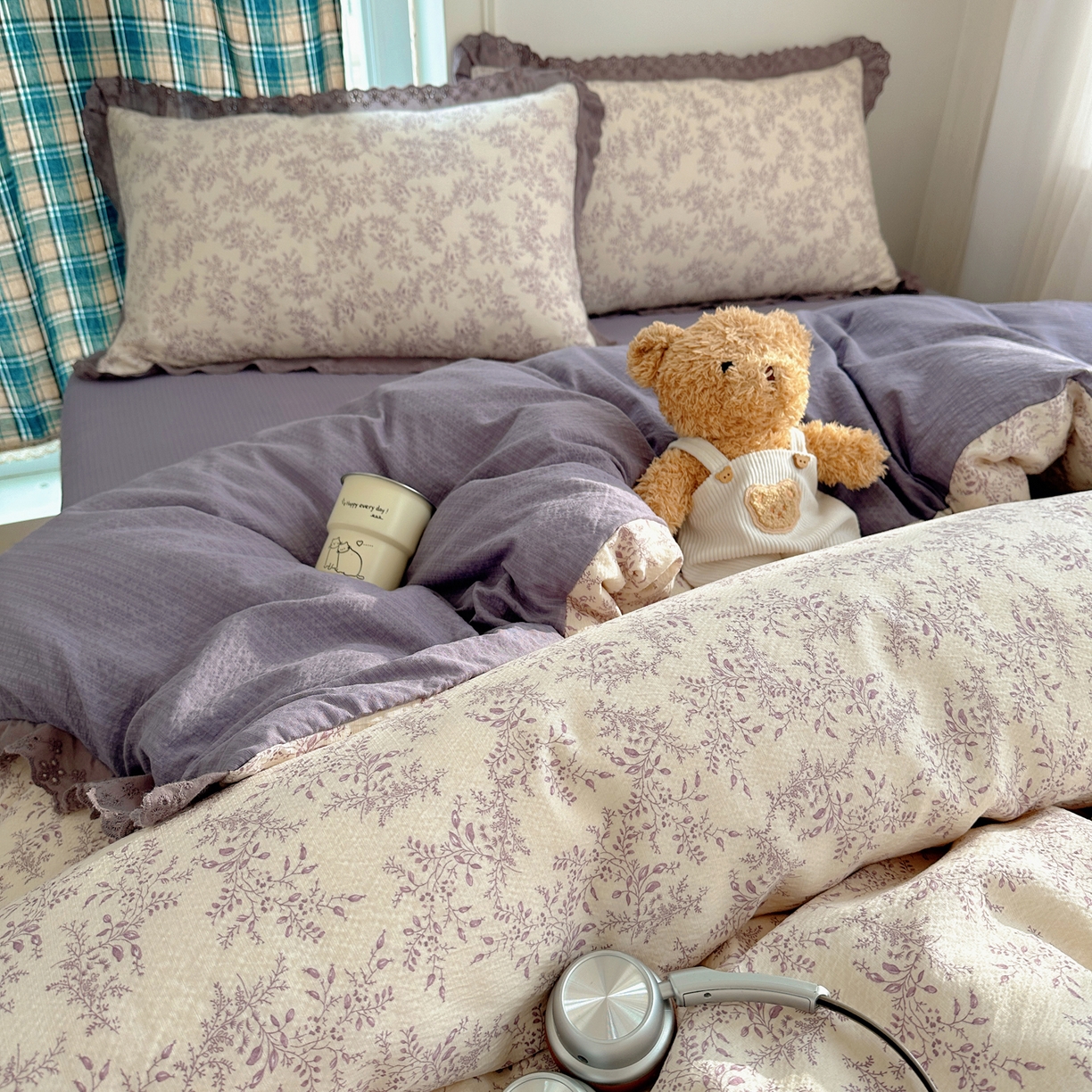 91家纺网 家纺一手货源 找家纺 仟网汇 2026新款彩色花边皱皱纱四件套 紫烟