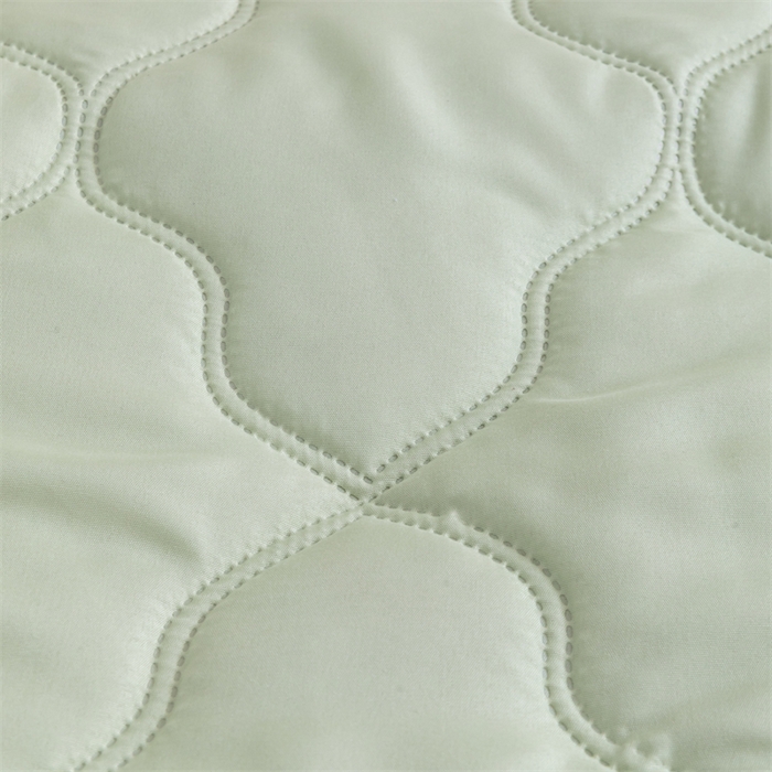 91家纺网 家纺一手货源 找家纺 梵心家纺 2026新款跨境爆款素色纯色水洗棉被TEMU热销夏被夏凉被空调 萌芽绿