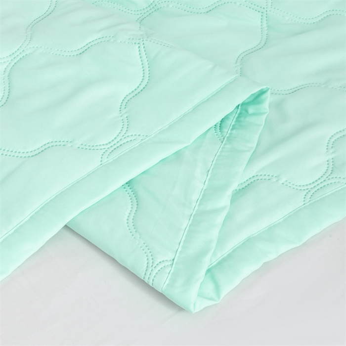 91家纺网 家纺一手货源 找家纺 梵心家纺 2026新款跨境爆款素色纯色水洗棉被TEMU热销夏被夏凉被空调 水绿色