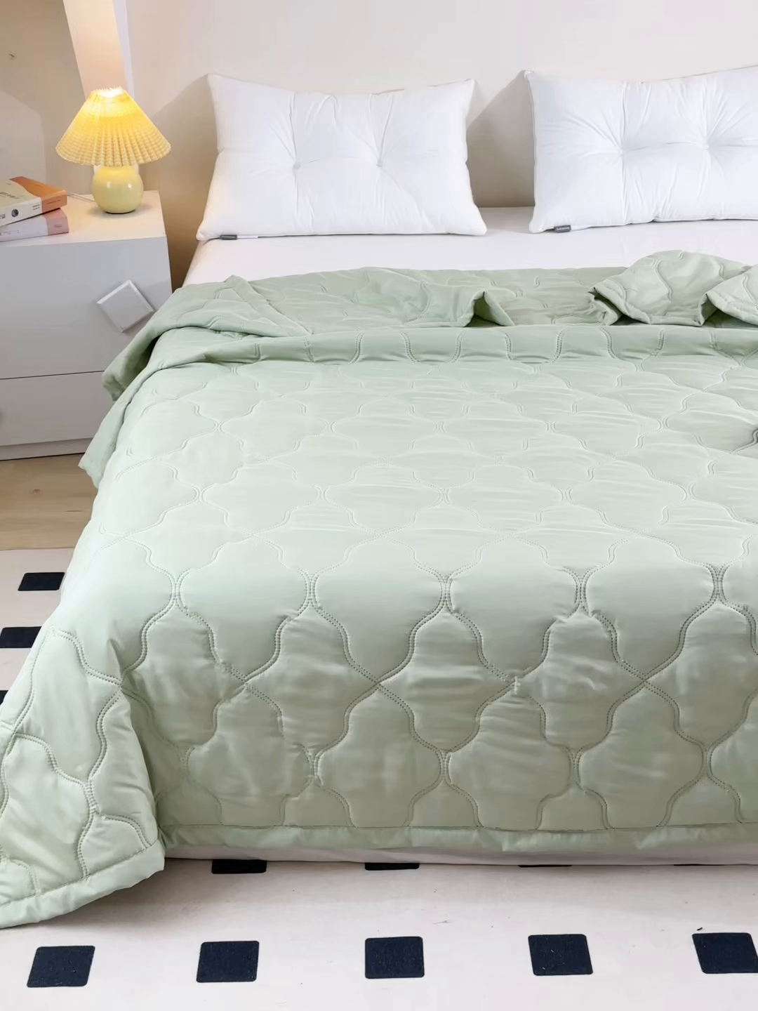 91家纺网 家纺一手货源 找家纺 梵心家纺 2026新款跨境爆款素色纯色水洗棉被TEMU热销夏被夏凉被空调 萌芽绿