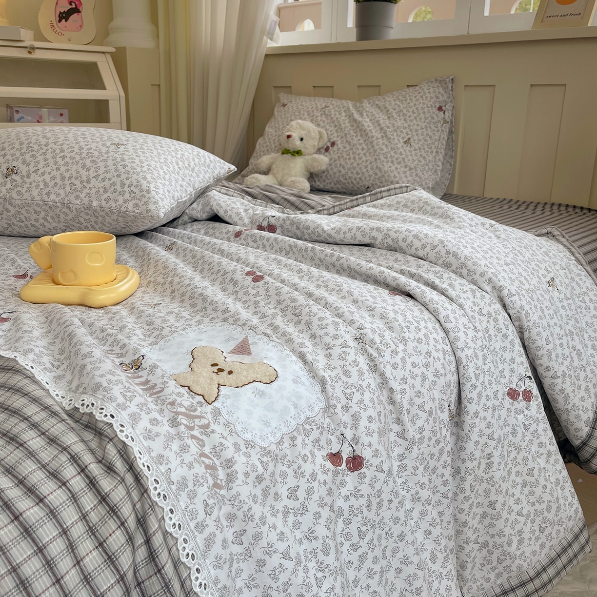 91家纺网 家纺一手货源 找家纺 （总）梵克保罗 2026春夏新款10A抗菌全棉花边双拼云朵棉单夏被夏被夏凉被空调被四件套