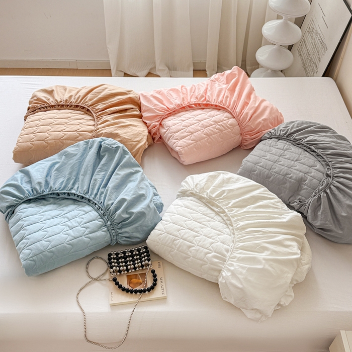 91家纺网 家纺一手货源 找家纺 岚吉家纺 2026新款纯色M格单床笠床笠单件 组合图（仅供展示不可下单）