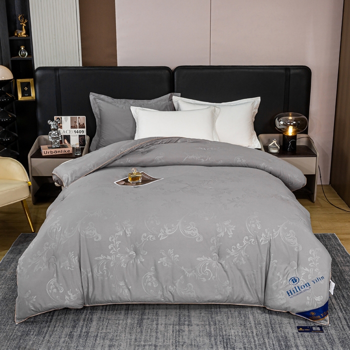 91家纺网 家纺一手货源 找家纺 奕宸居 2026春夏新款全棉纯棉提花酒店蚕丝被子被芯 灰色