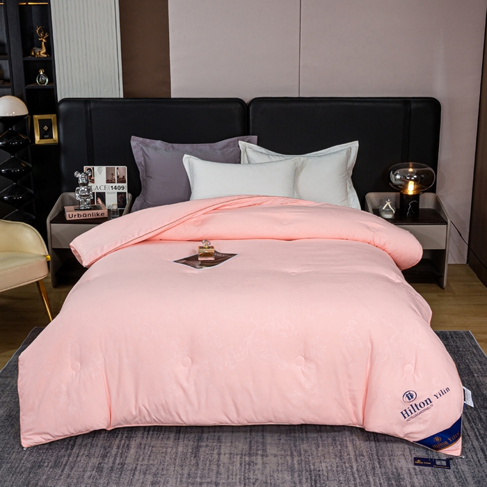 91家纺网 家纺一手货源 找家纺 奕宸居 2026春夏新款全棉纯棉提花酒店蚕丝被子被芯 玉色