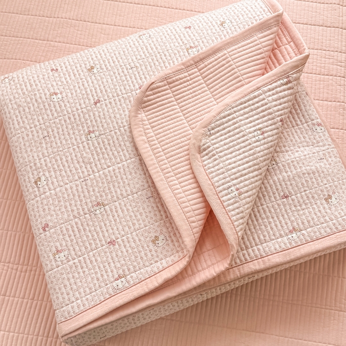 91家纺网 家纺一手货源 找家纺 家喜爱 2026新款木棉皱皱纱床盖（可提供买家秀） 粉豹Kitty