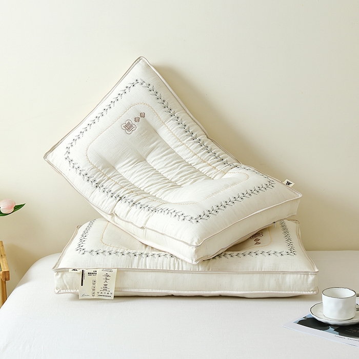 91家纺网 家纺一手货源 找家纺 糖果枕芯 2026新款亚麻护颈枕头天然亚麻枕芯贴合颈椎护颈枕芯 亚麻-米色