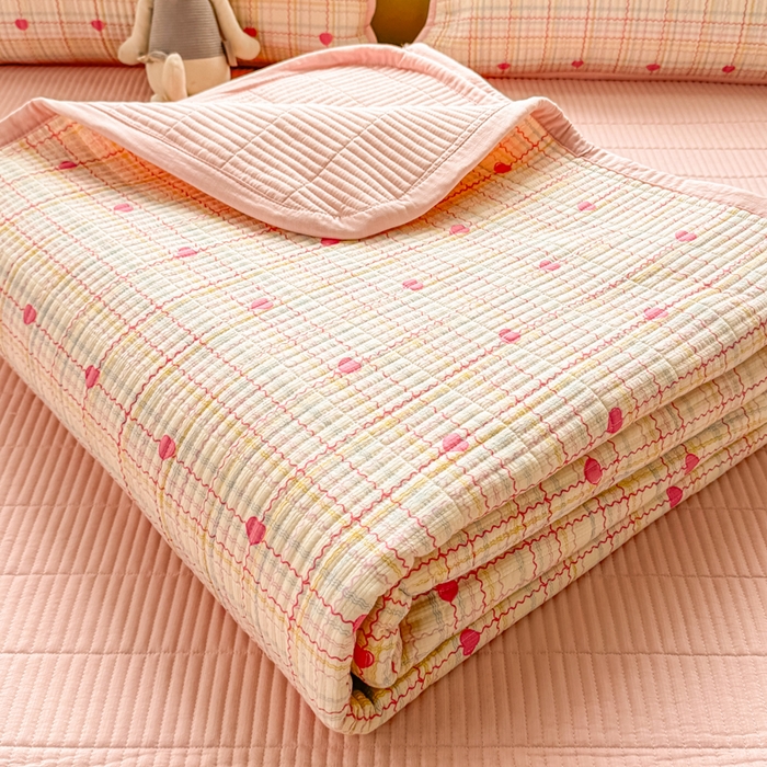 91家纺网 家纺一手货源 找家纺 家喜爱 2026新款木棉皱皱纱床盖（可提供买家秀） 粉色格格心