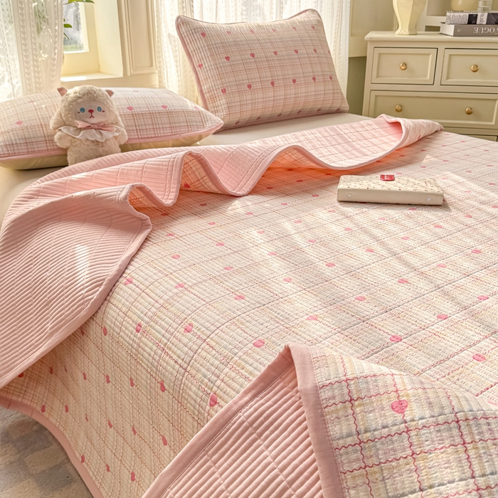 91家纺网 家纺一手货源 找家纺 家喜爱 2026新款木棉皱皱纱床盖（可提供买家秀） 粉色格格心