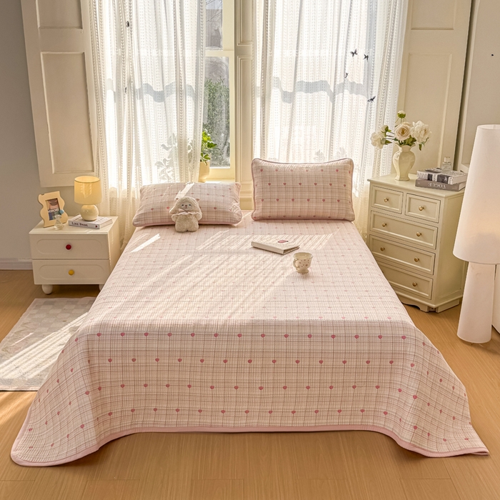 91家纺网 家纺一手货源 找家纺 家喜爱 2026新款木棉皱皱纱床盖（可提供买家秀） 粉色格格心