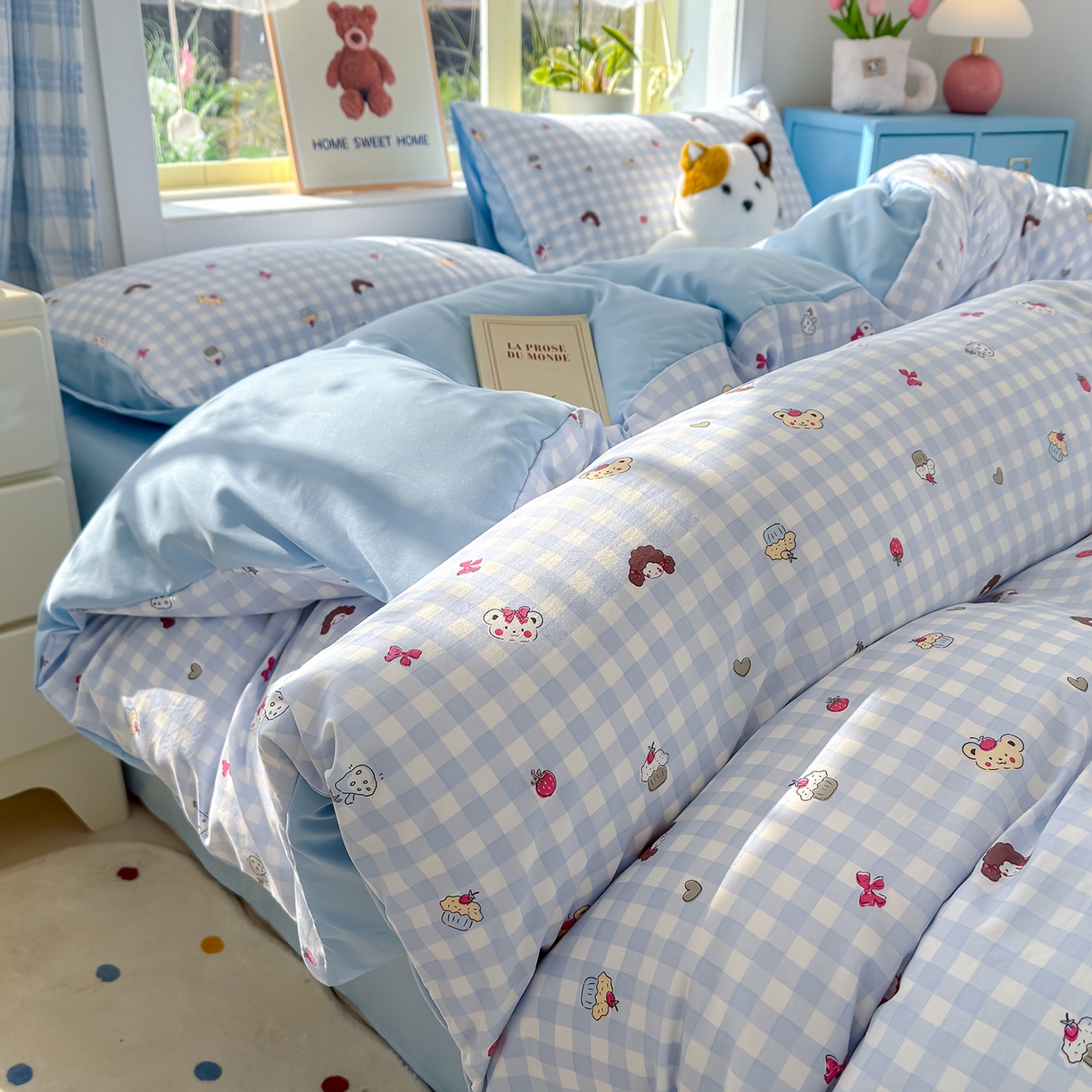 91家纺网 家纺一手货源 找家纺 铺尚美家纺 2026新款A类古法水洗仿棉云感纱四件套 草莓熊-蓝