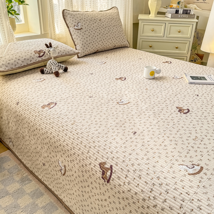 91家纺网 家纺一手货源 找家纺 家喜爱 2026新款木棉皱皱纱床盖（可提供买家秀） 摇马花野