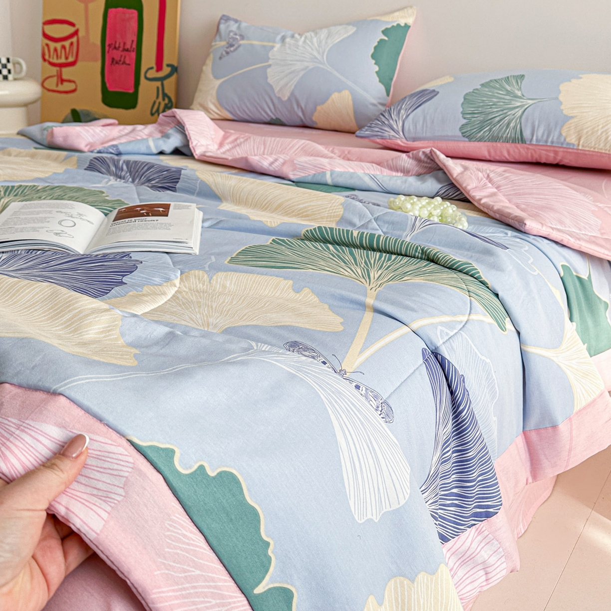 91家纺网 家纺一手货源 找家纺 梵克保罗 2026春夏新款10A抗菌全棉印花夏被被子被芯空调被 蝶舞杏运