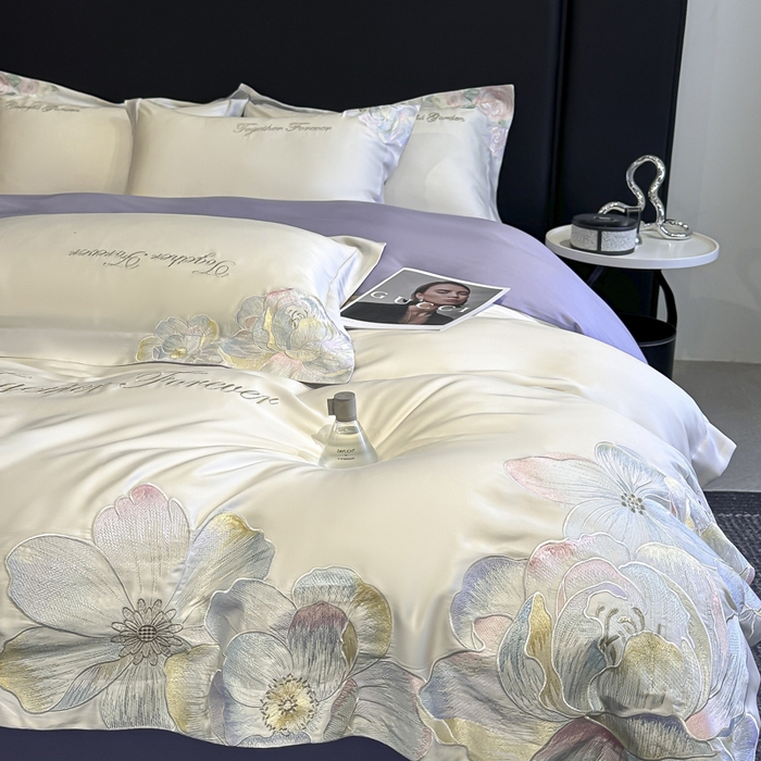 91家纺网 家纺一手货源 找家纺 2026新款高支高密刺绣四件套-花溪系列 花溪-奶昔白＋紫