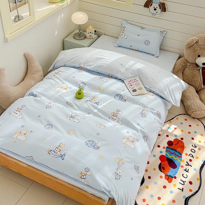 91家纺网 家纺一手货源 找家纺 良佐生活  2026年新款A类铂金精梳全棉学生三件套 太空探险