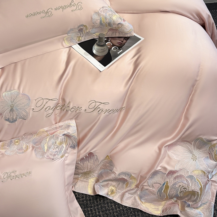 91家纺网 家纺一手货源 找家纺 2026新款高支高密刺绣四件套-花溪系列 花溪-樱花粉