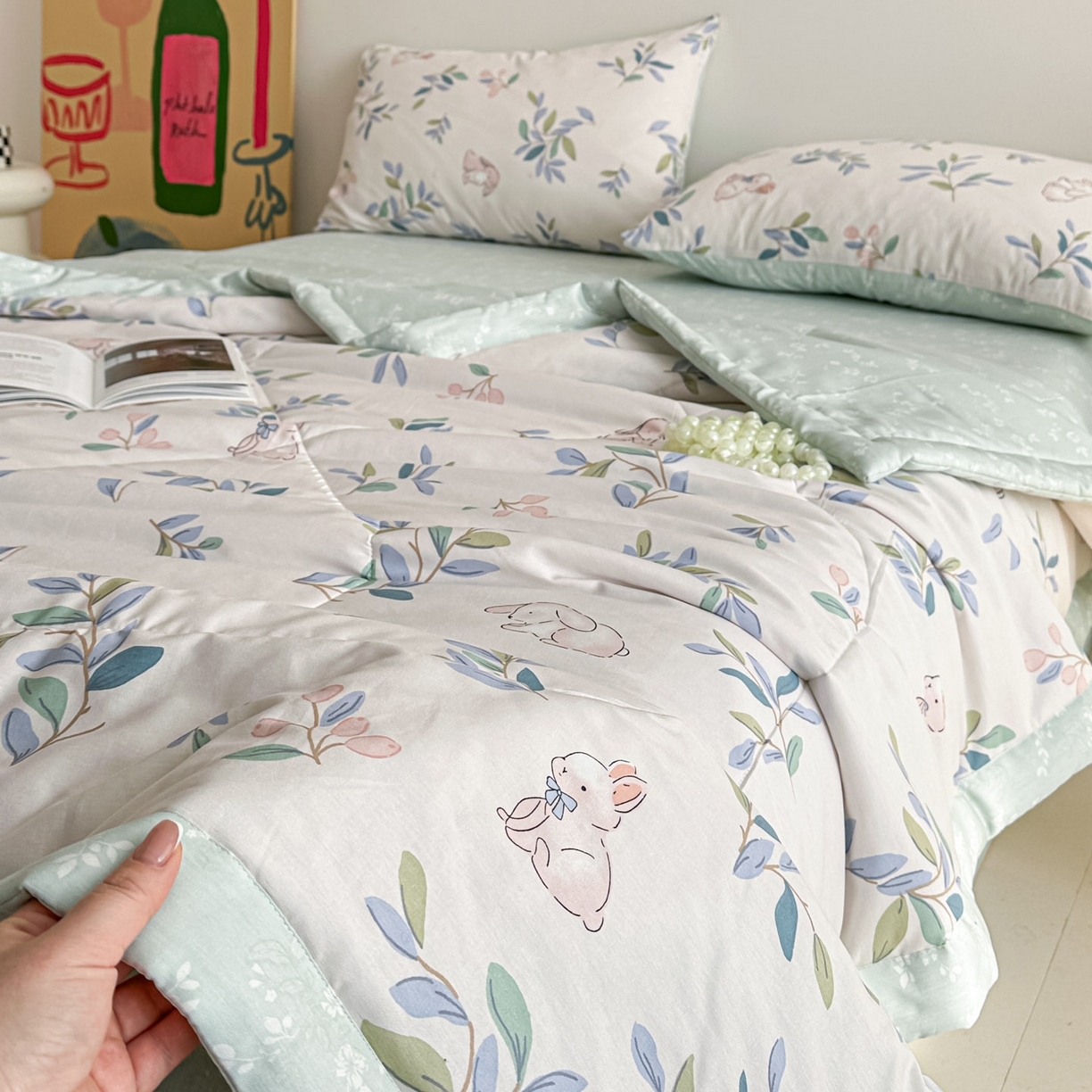 91家纺网 家纺一手货源 找家纺 梵克保罗 2026春夏新款10A抗菌全棉印花夏被被子被芯空调被 兔兔乐园