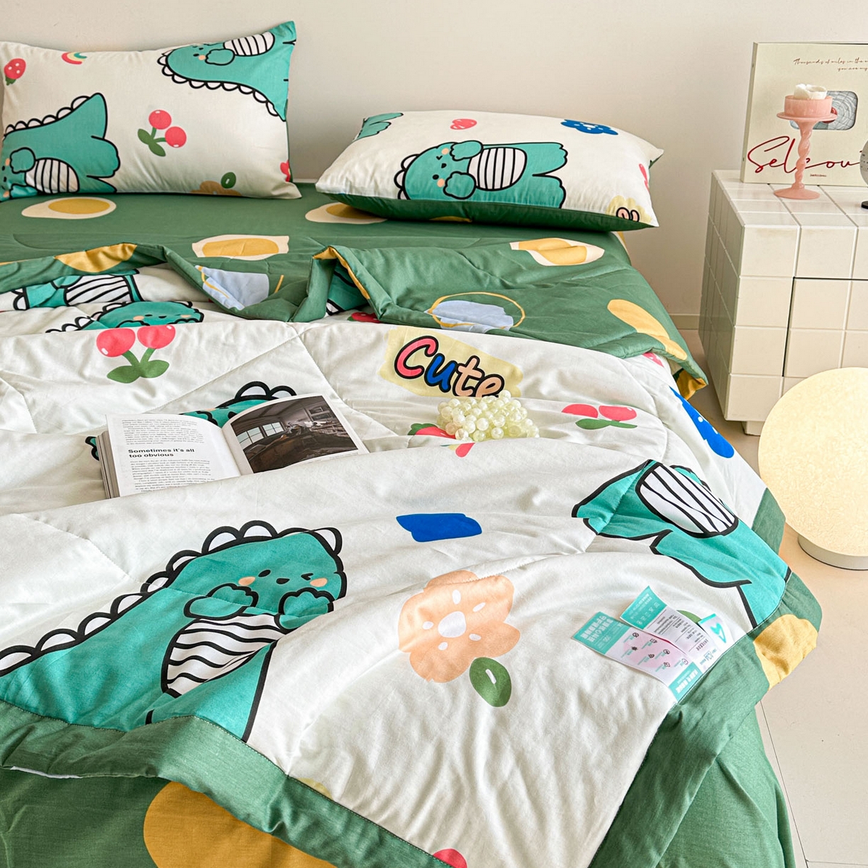 91家纺网 家纺一手货源 找家纺 梵克保罗 2026春夏新款10A抗菌全棉印花夏被被子被芯空调被 小恐龙