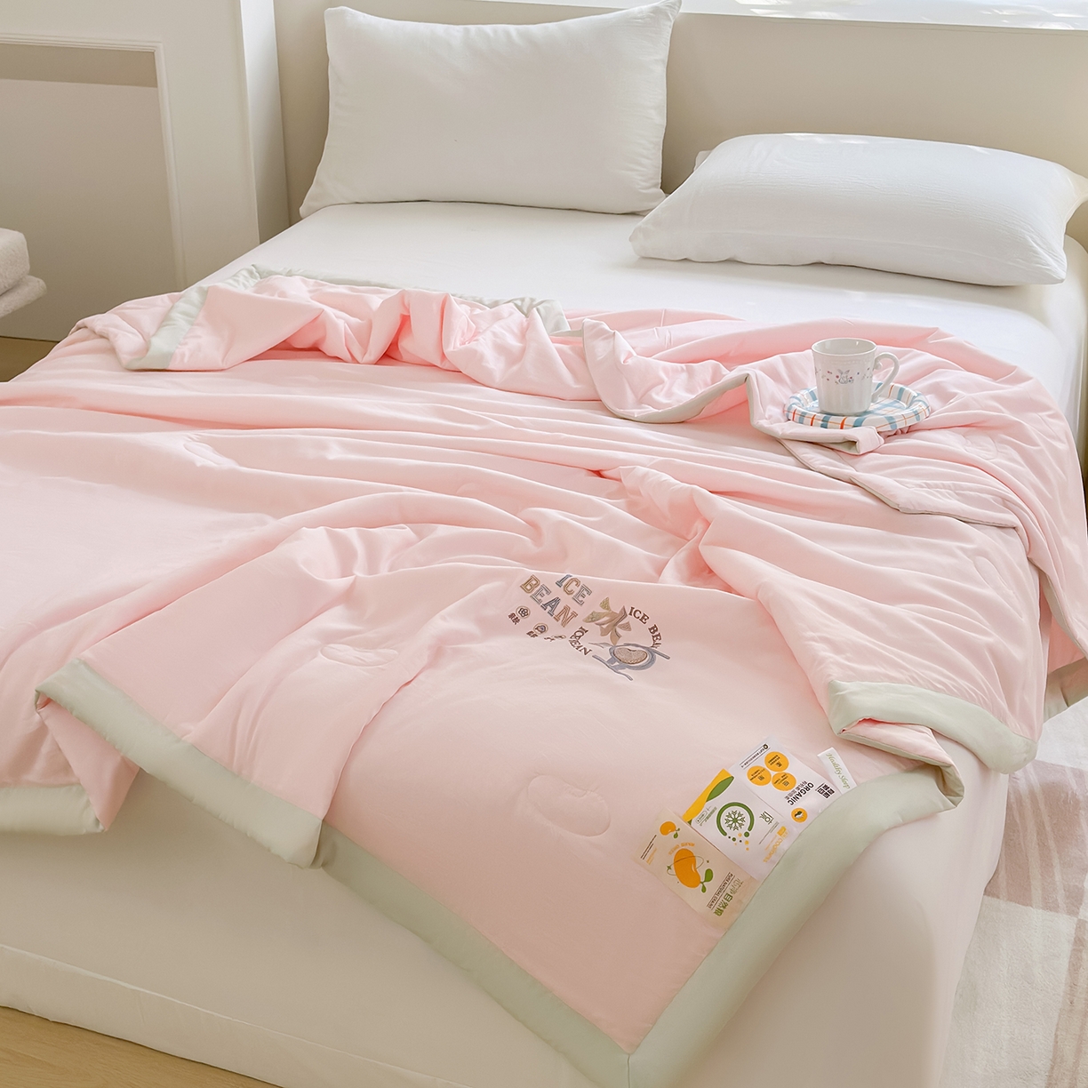 91家纺网 家纺一手货源 找家纺 摩时 2026春夏新款天丝莱赛尔大豆纤维被纯色系列夏凉被空调被 樱花粉