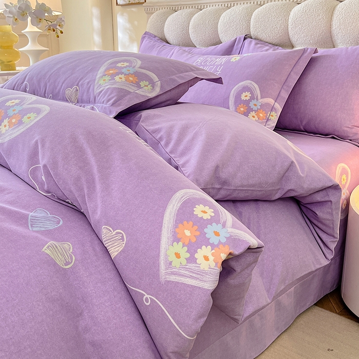 91家纺网 家纺一手货源 找家纺 幸嘉轩 2025新款全棉秋冬加厚保暖喷气磨毛纯棉印花四件套 甜美梦境-紫