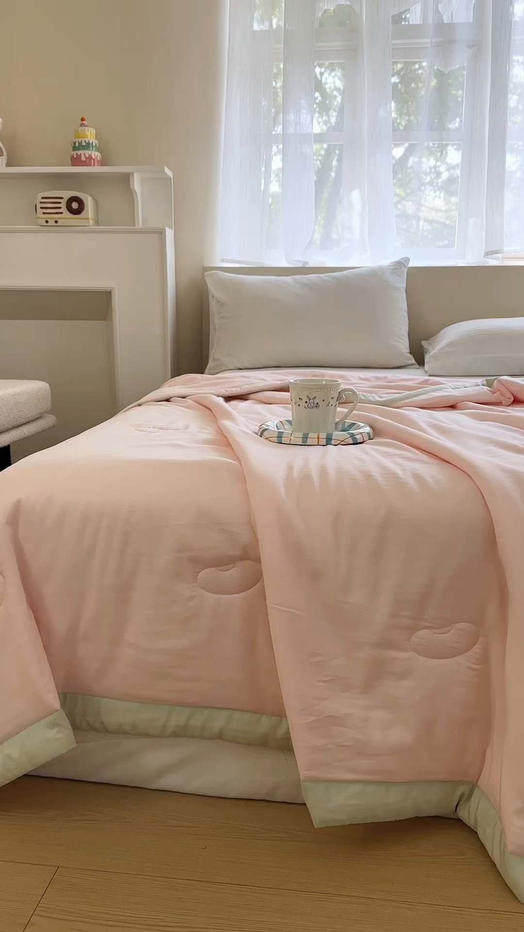 91家纺网 家纺一手货源 找家纺 摩时 2026春夏新款天丝莱赛尔大豆纤维被纯色系列夏凉被空调被 樱花粉