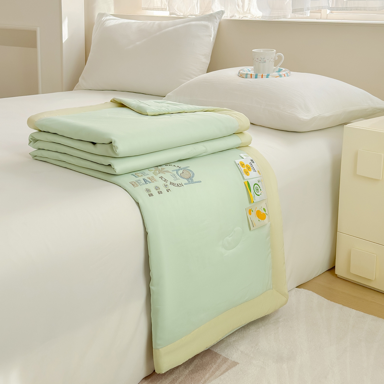 91家纺网 家纺一手货源 找家纺 摩时 2026春夏新款天丝莱赛尔大豆纤维被纯色系列夏凉被空调被 翡翠绿